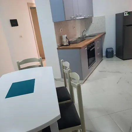 Nela Appartement Golem (Tirana)
